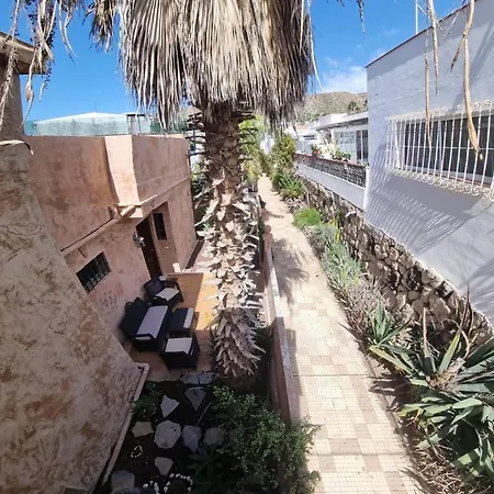 Villa Semi-detached Sea Views, Huge Terrace, Close *