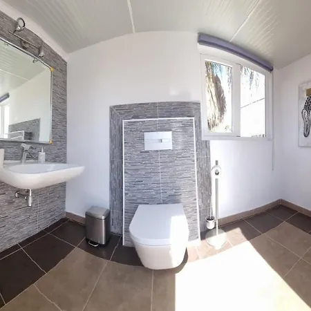 Vila Semi-detached Sea Views, Huge Terrace, Close *