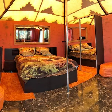 Semi-detached Sea Views, Huge Terrace, Close * Palm-mar