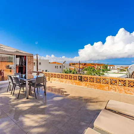 Villa Semi-detached Sea Views, Huge Terrace, Close Palm-mar