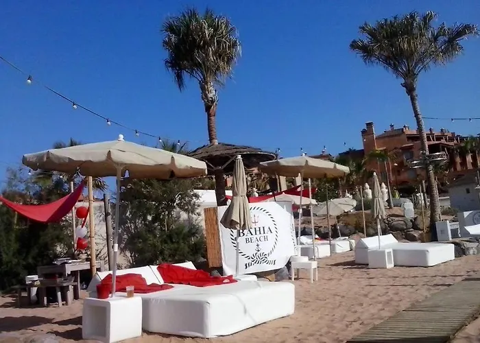 Semi-detached Sea Views, Huge Terrace, Close بالم مار