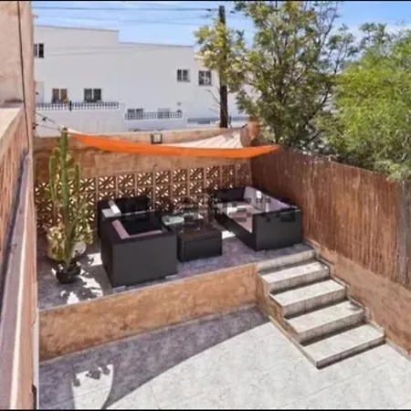 Semi-detached Sea Views, Huge Terrace, Close Villa Palm-mar