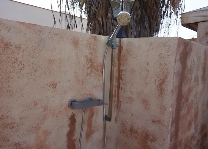 Semi-detached Sea Views, Huge Terrace, Close