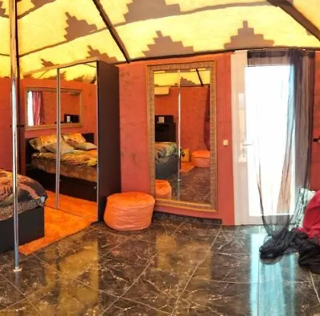 Semi-detached Sea Views, Huge Terrace, Close * Palm-mar