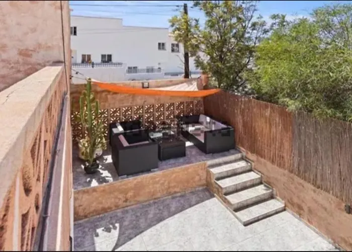 Semi-detached Sea Views, Huge Terrace, Close Willa Palm-mar